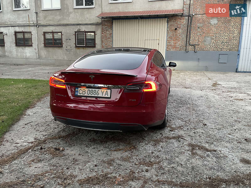 Ліфтбек Tesla Model S 2013 в Чернігові фото 7 Ліфтбек Tesla Model S 2013 в Чернігові