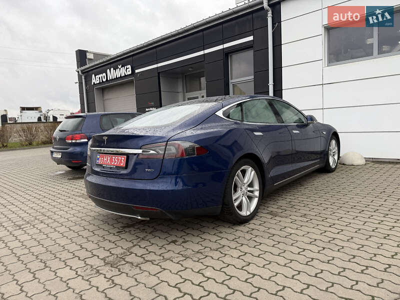Лифтбек Tesla Model S 2015 в Радехове фото 6 Лифтбек Tesla Model S 2015 в Радехове