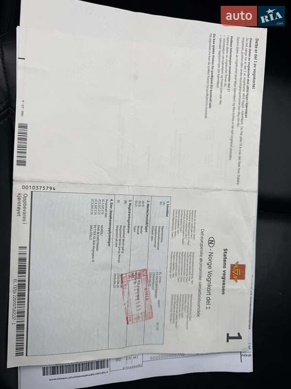 Лифтбек Tesla Model S 2015 в Радехове фото 17 Лифтбек Tesla Model S 2015 в Радехове