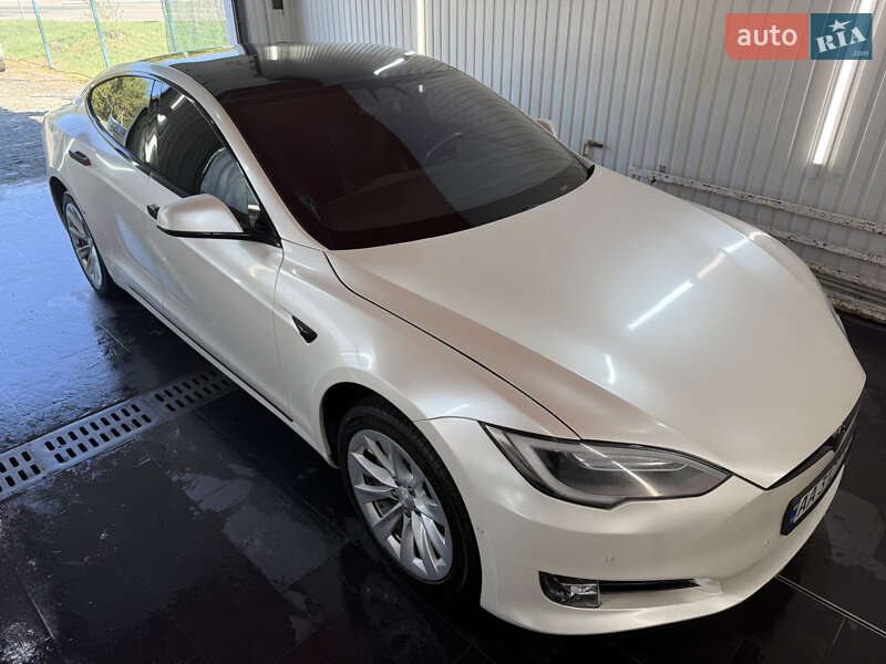 Tesla Model S 2017 Tesla Model S 2017
