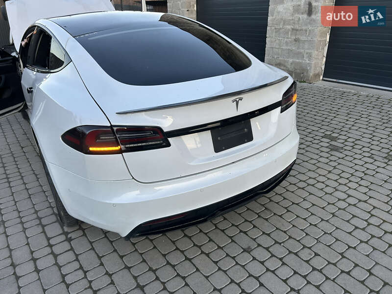 Лифтбек Tesla Model S 2022 в Львове фото 21 Лифтбек Tesla Model S 2022 в Львове