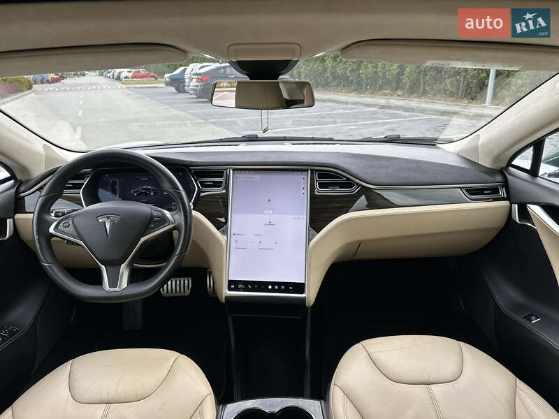 Лифтбек Tesla Model S 2014 в Львове фото 17 Лифтбек Tesla Model S 2014 в Львове