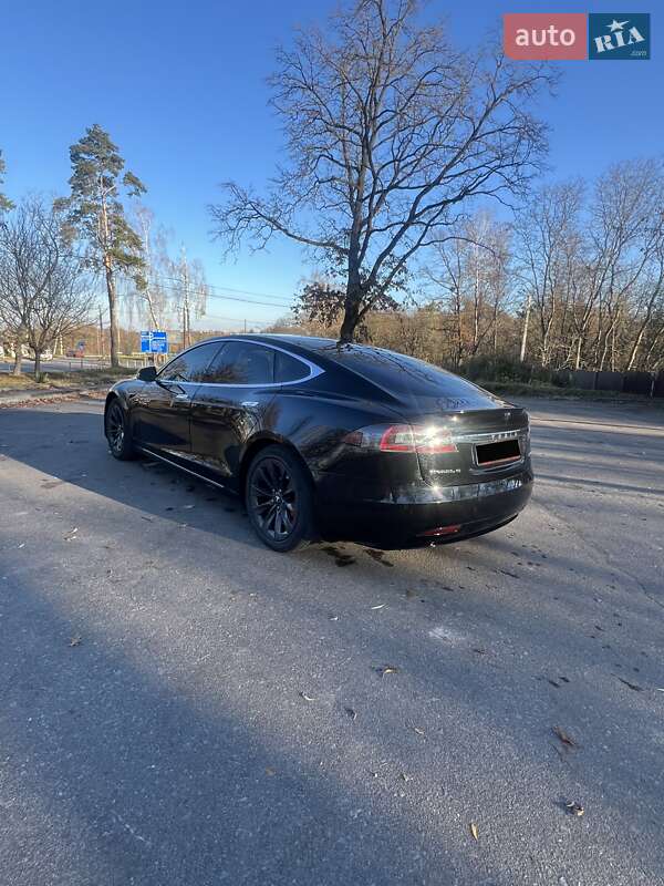 Лифтбек Tesla Model S 2018 в Ровно фото 16 Лифтбек Tesla Model S 2018 в Ровно