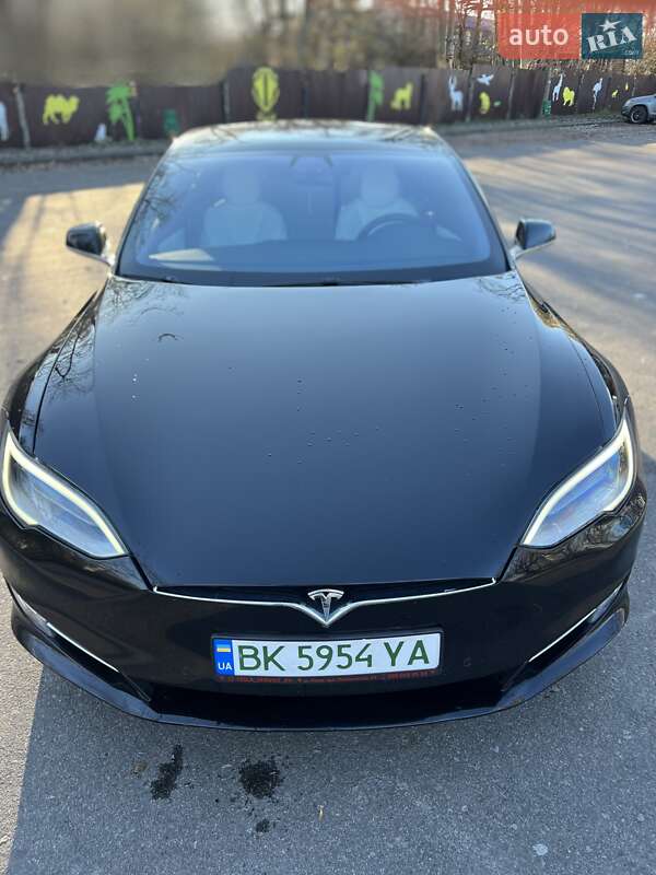 Лифтбек Tesla Model S 2018 в Ровно фото 28 Лифтбек Tesla Model S 2018 в Ровно