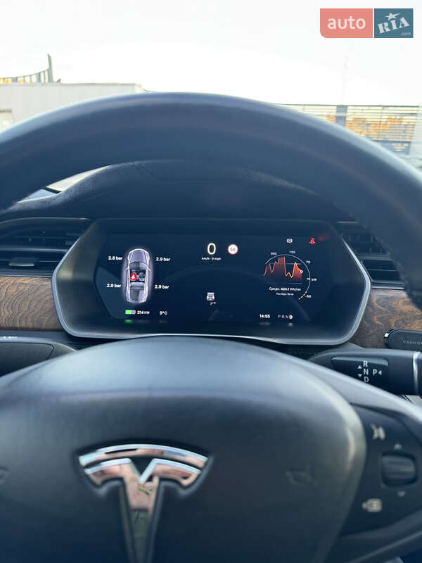 Лифтбек Tesla Model S 2019 в Киеве фото 22 Лифтбек Tesla Model S 2019 в Киеве