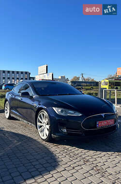 Лифтбек Tesla Model S 2012 в Львове