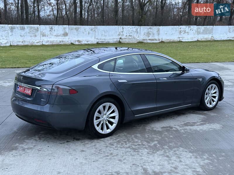 Лифтбек Tesla Model S 2016 в Луцке фото 9 Лифтбек Tesla Model S 2016 в Луцке