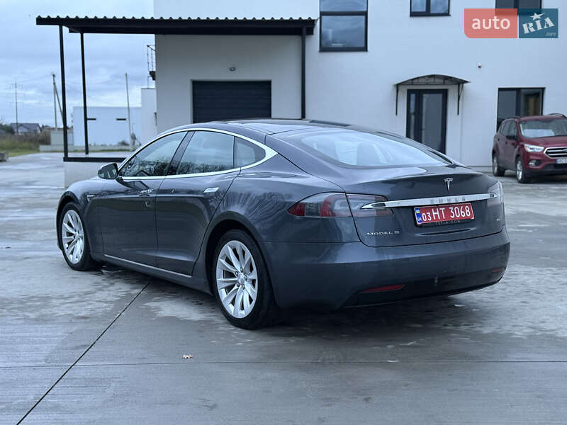 Лифтбек Tesla Model S 2016 в Луцке фото 15 Лифтбек Tesla Model S 2016 в Луцке
