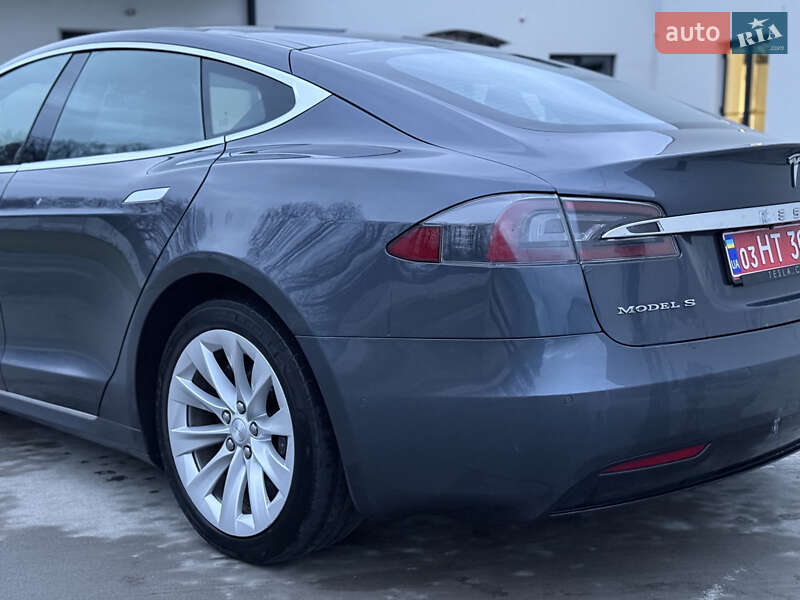 Лифтбек Tesla Model S 2016 в Луцке фото 20 Лифтбек Tesla Model S 2016 в Луцке