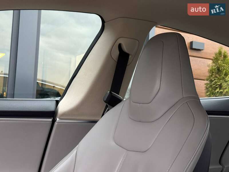 Лифтбек Tesla Model S 2014 в Ровно фото 39 Лифтбек Tesla Model S 2014 в Ровно