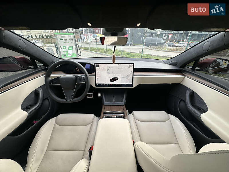 Лифтбек Tesla Model S 2021 в Ивано-Франковске