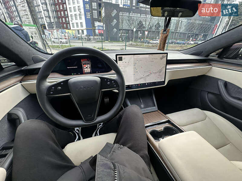 Лифтбек Tesla Model S 2021 в Ивано-Франковске