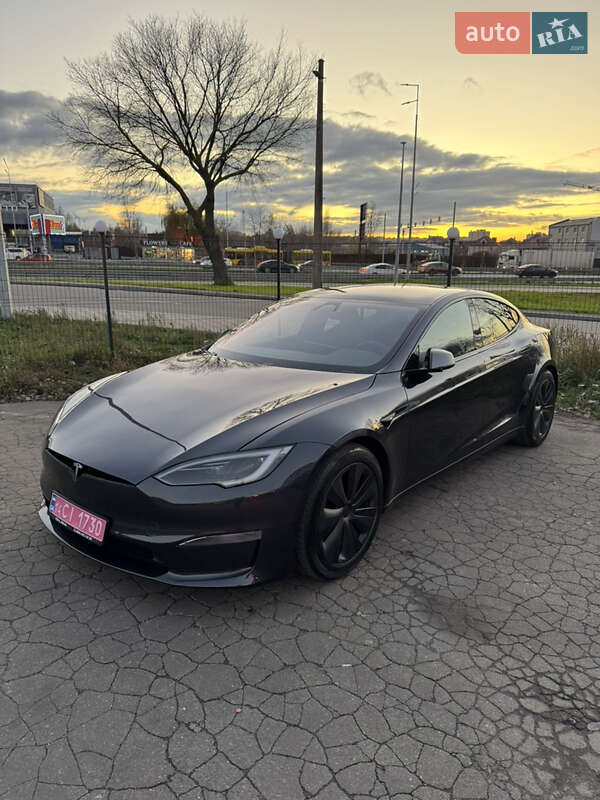 Лифтбек Tesla Model S 2023 в Киеве фото 3 Лифтбек Tesla Model S 2023 в Киеве