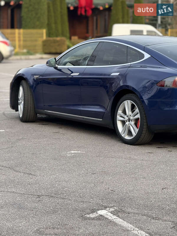 Лифтбек Tesla Model S 2015 в Александрие фото 3 Лифтбек Tesla Model S 2015 в Александрие