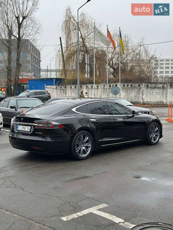 Ліфтбек Tesla Model S 2021 в Києві