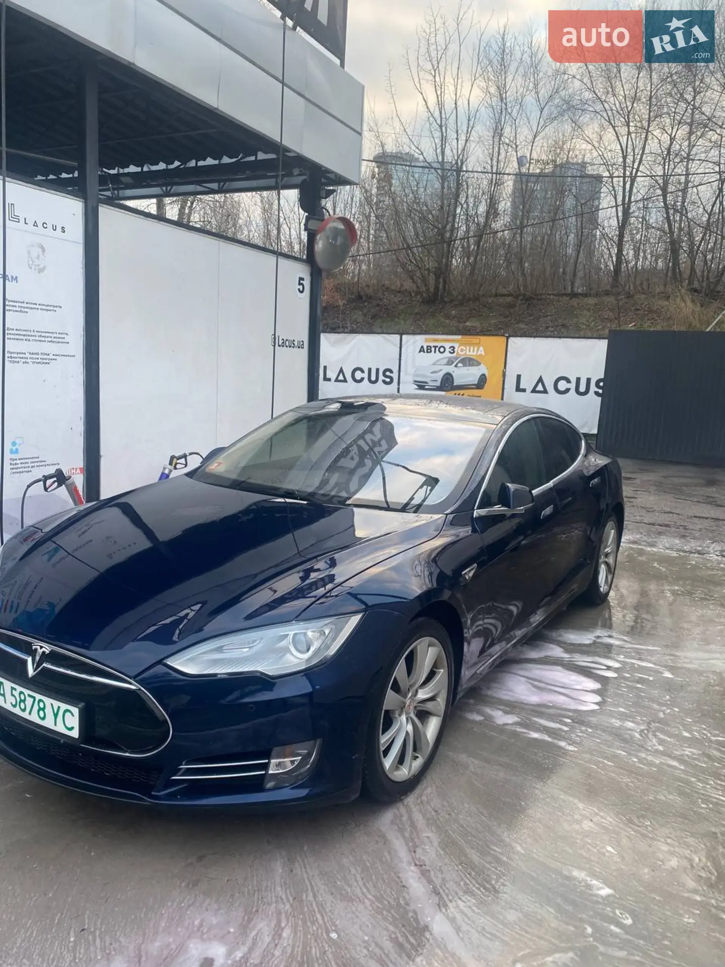 2014 Tesla Model S - мініатюра 2