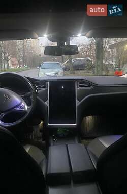 Лифтбек Tesla Model S 2014 в Киеве