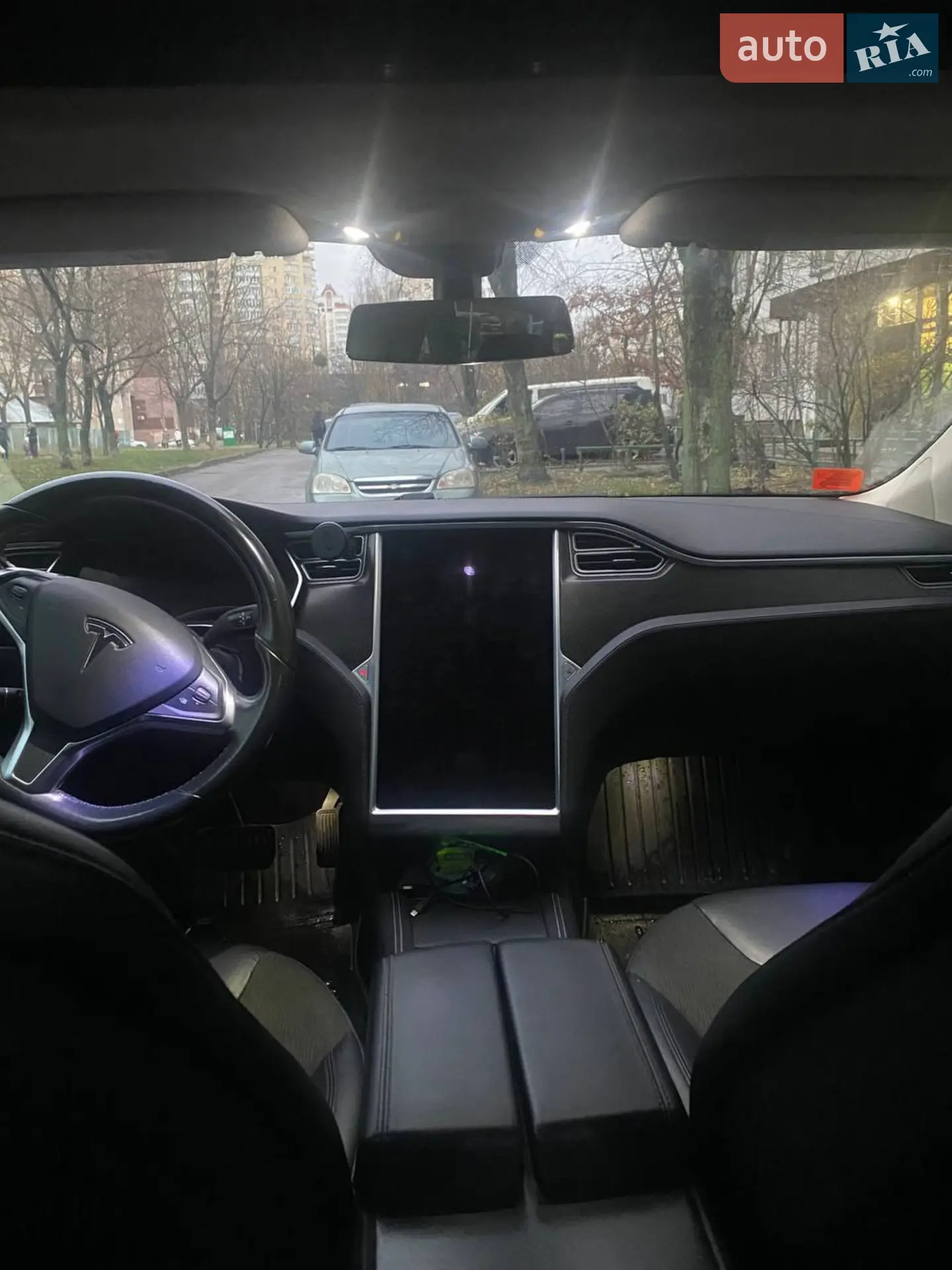 2014 Tesla Model S - мініатюра 11