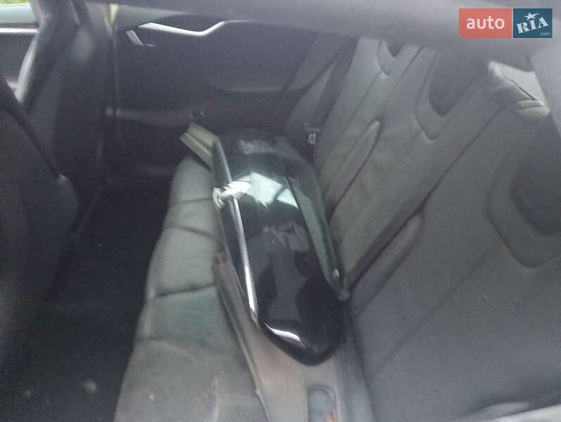 Лифтбек Tesla Model S 2013 в Шепетовке
