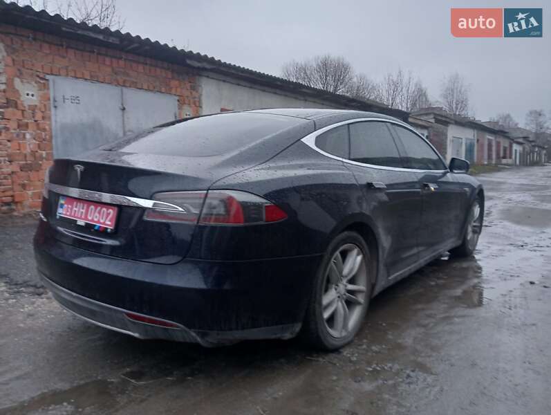 Лифтбек Tesla Model S 2013 в Шепетовке