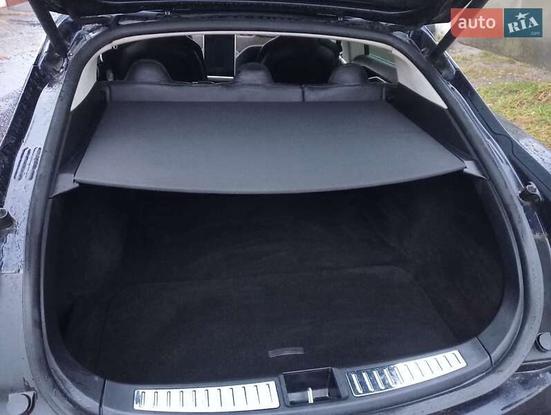 Лифтбек Tesla Model S 2013 в Шепетовке