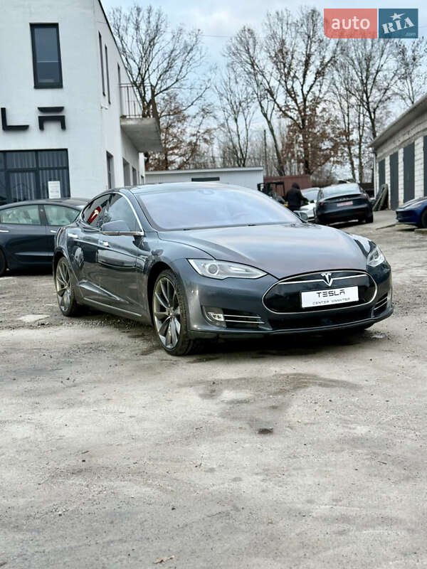 Ліфтбек Tesla Model S 2014 в Вінниці фото 2 Ліфтбек Tesla Model S 2014 в Вінниці