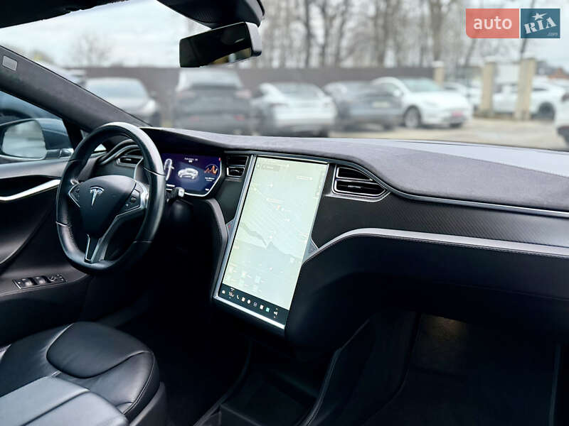 Ліфтбек Tesla Model S 2014 в Вінниці фото 28 Ліфтбек Tesla Model S 2014 в Вінниці