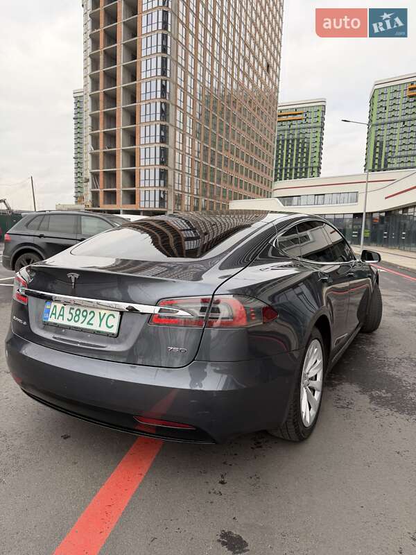 Ліфтбек Tesla Model S 2017 в Києві фото 4 Ліфтбек Tesla Model S 2017 в Києві