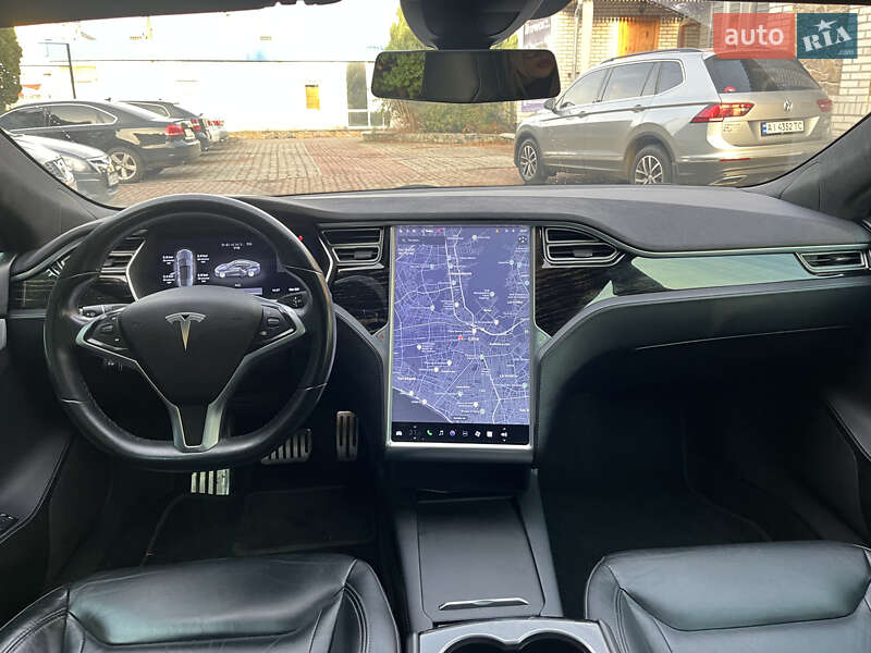 Лифтбек Tesla Model S 2016 в Белой Церкви фото 21 Лифтбек Tesla Model S 2016 в Белой Церкви