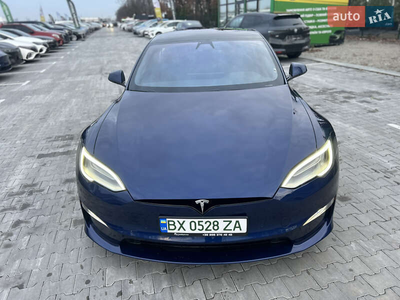 Лифтбек Tesla Model S 2021 в Киеве фото 4 Лифтбек Tesla Model S 2021 в Киеве