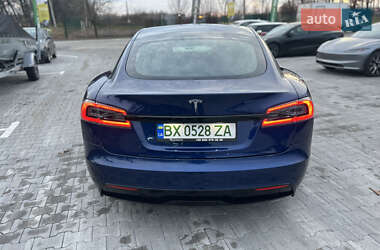 Лифтбек Tesla Model S 2021 в Киеве