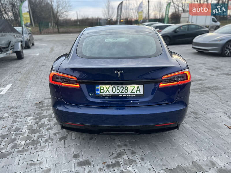 Лифтбек Tesla Model S 2021 в Киеве фото 9 Лифтбек Tesla Model S 2021 в Киеве