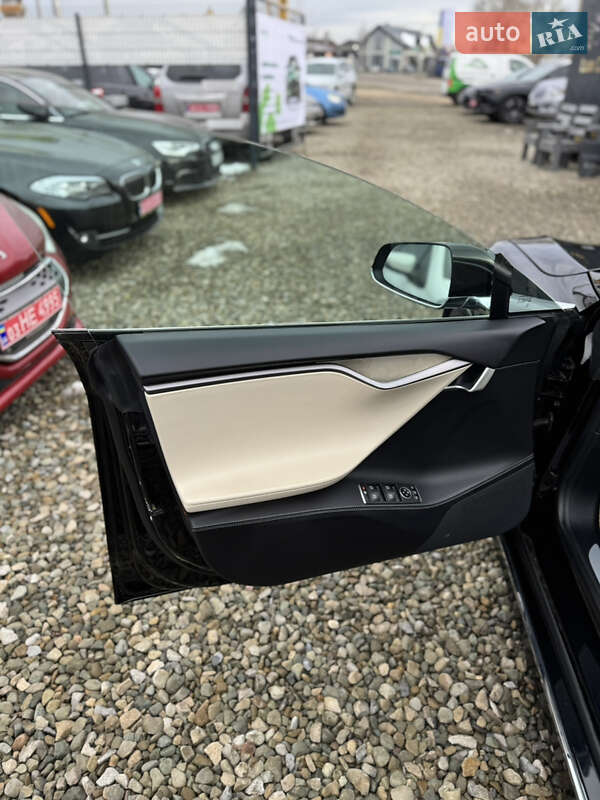 Ліфтбек Tesla Model S 2018 в Івано-Франківську фото 16 Ліфтбек Tesla Model S 2018 в Івано-Франківську