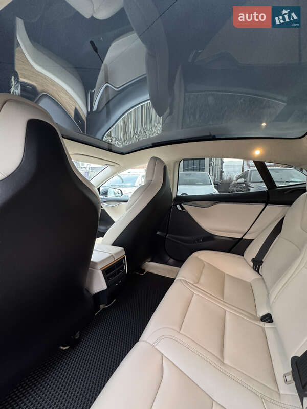 Ліфтбек Tesla Model S 2018 в Івано-Франківську фото 24 Ліфтбек Tesla Model S 2018 в Івано-Франківську