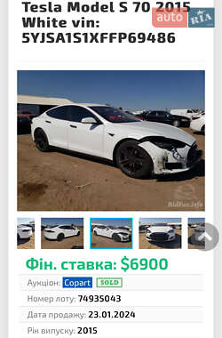 Ліфтбек Tesla Model S 2015 в Рівному