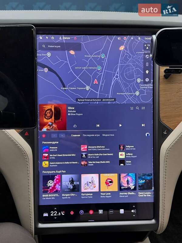 Лифтбек Tesla Model S 2019 в Киеве