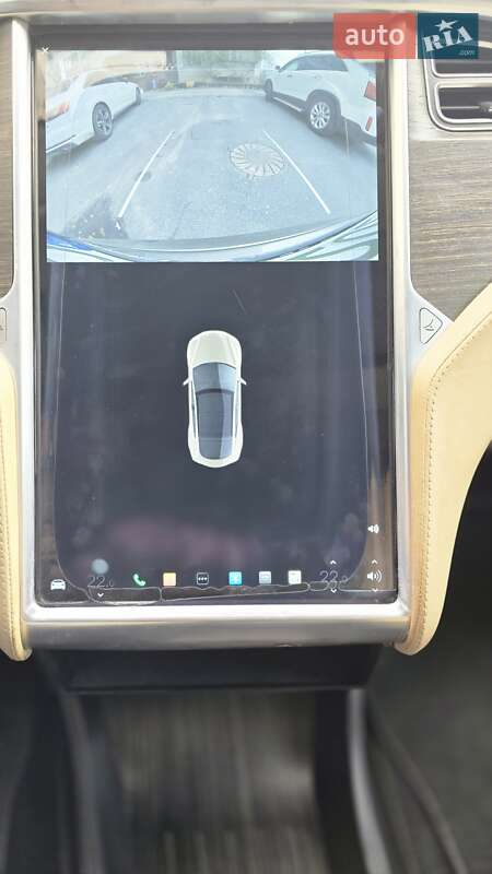 Ліфтбек Tesla Model S 2016 в Черкасах фото 24 Ліфтбек Tesla Model S 2016 в Черкасах