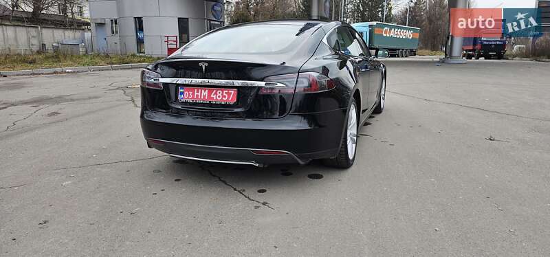 Лифтбек Tesla Model S 2014 в Тернополе