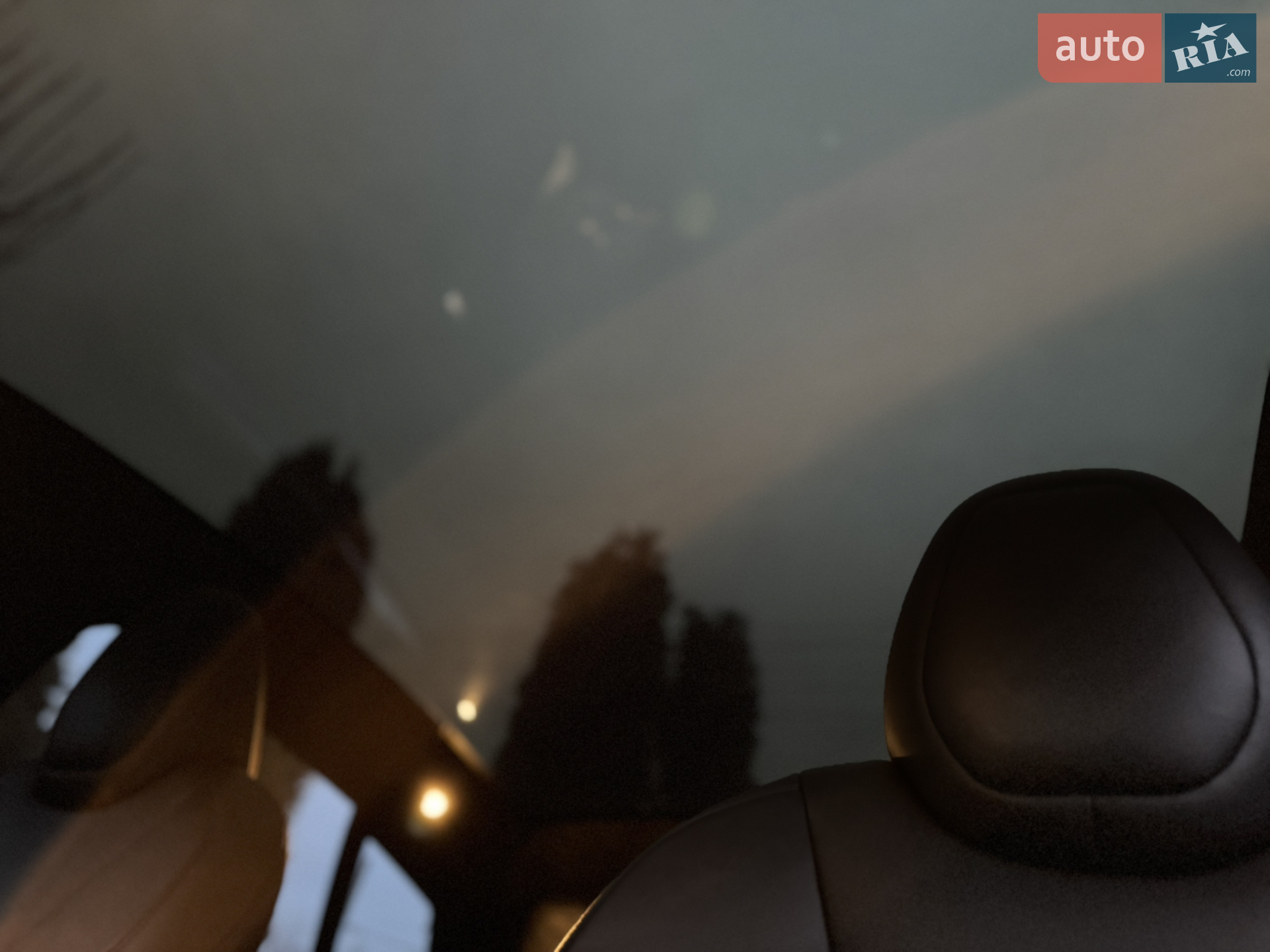 2020 Tesla Model S - мініатюра 13