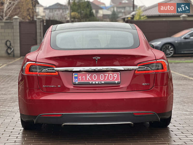 Лифтбек Tesla Model S 2015 в Одессе