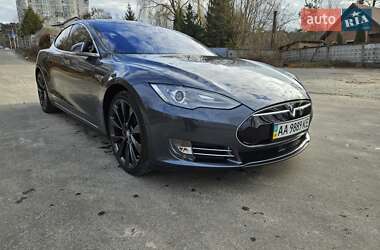 Ліфтбек Tesla Model S 2014 в Києві