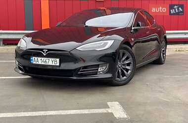 Ліфтбек Tesla Model S 2018 в Києві