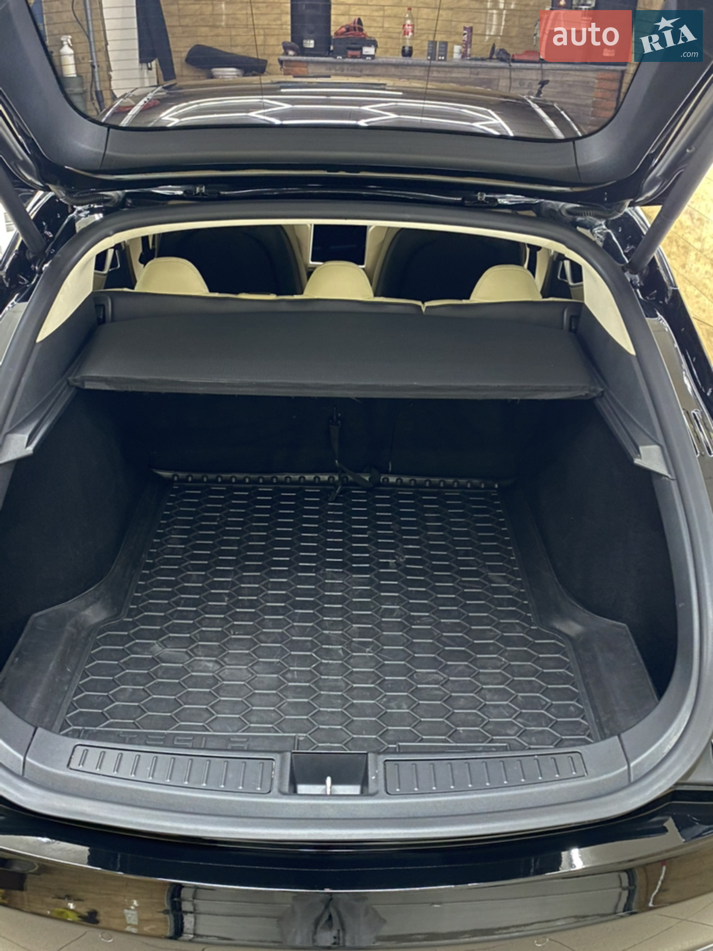 2014 Tesla Model S - мініатюра 20