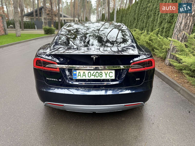 Лифтбек Tesla Model S 2013 в Киеве фото 8 Лифтбек Tesla Model S 2013 в Киеве