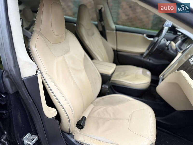Лифтбек Tesla Model S 2013 в Киеве фото 24 Лифтбек Tesla Model S 2013 в Киеве