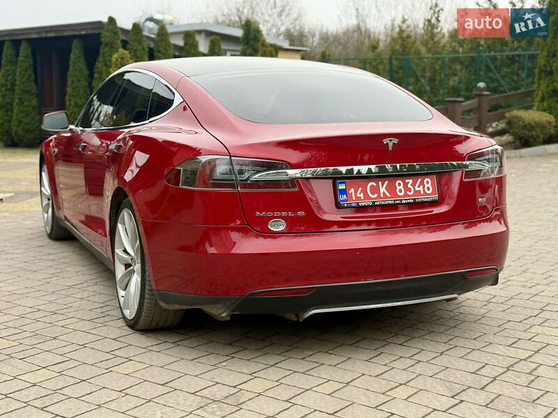 Лифтбек Tesla Model S 2014 в Тернополе