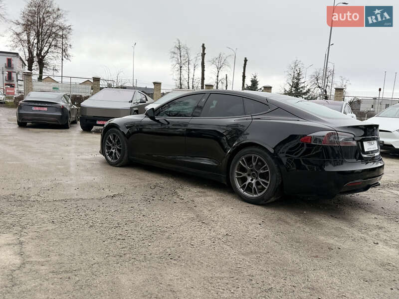 Лифтбек Tesla Model S 2021 в Виннице