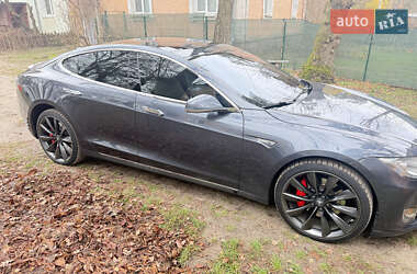 Ліфтбек Tesla Model S 2014 в Києві