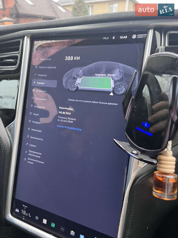 Лифтбек Tesla Model S 2016 в Киеве фото 5 Лифтбек Tesla Model S 2016 в Киеве