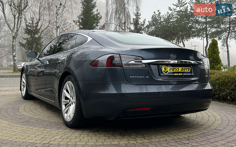 Лифтбек Tesla Model S 2016 в Львове фото 5 Лифтбек Tesla Model S 2016 в Львове